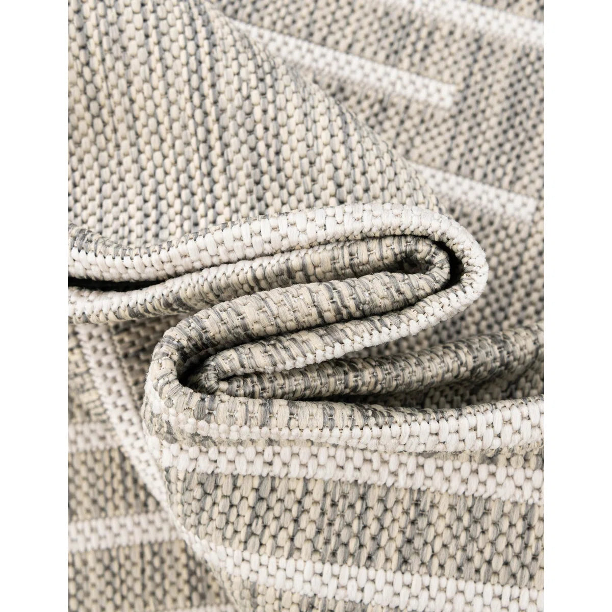 Ava-Mary Striped Indoor / Outdoor Rug
