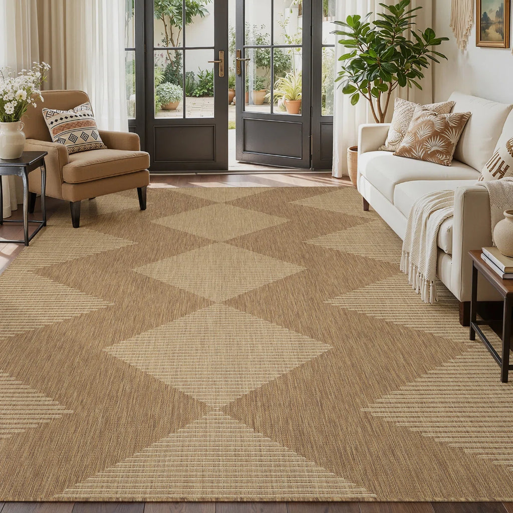 Modern Geometric UV-resistant Indoor / Outdoor Area Rug in Brown/Beige